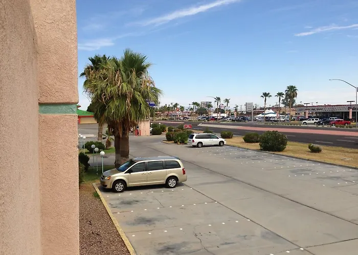 America's Value - 2* Yuma